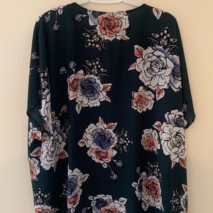 Maurice’s short sleeved blouse size 3x